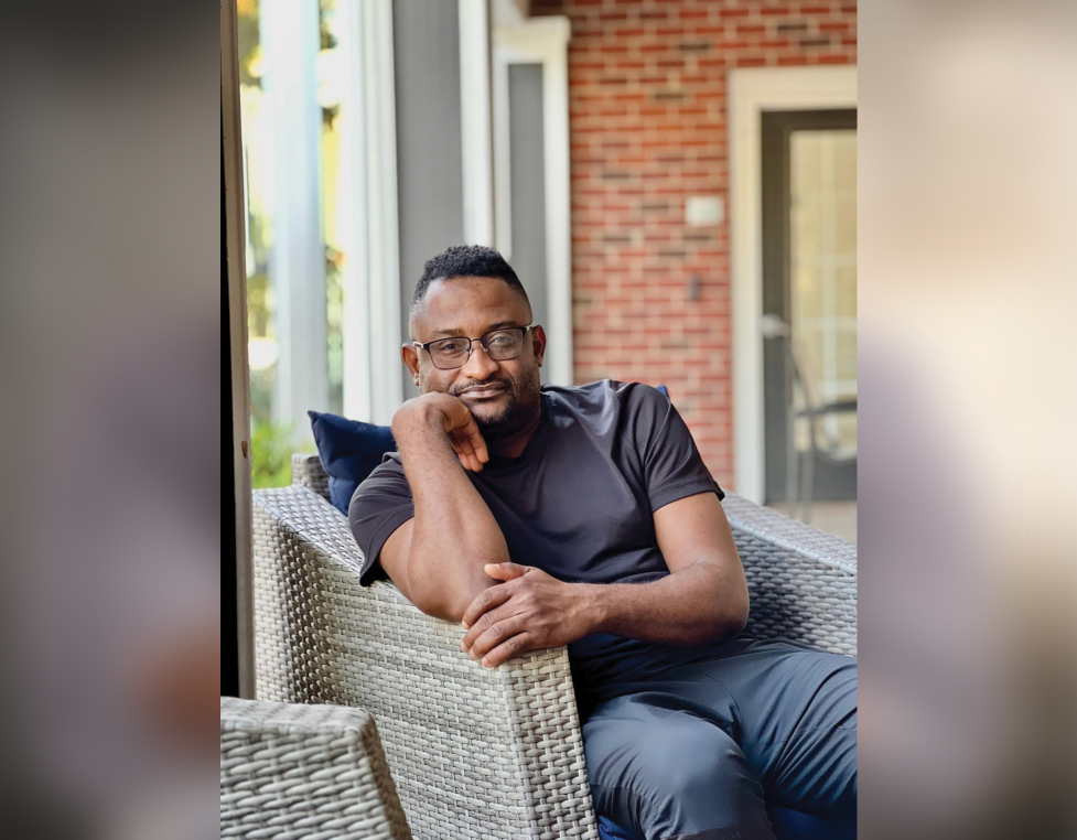 Darly Renois : yon powèt ayisyen nou dwe li ak suiv